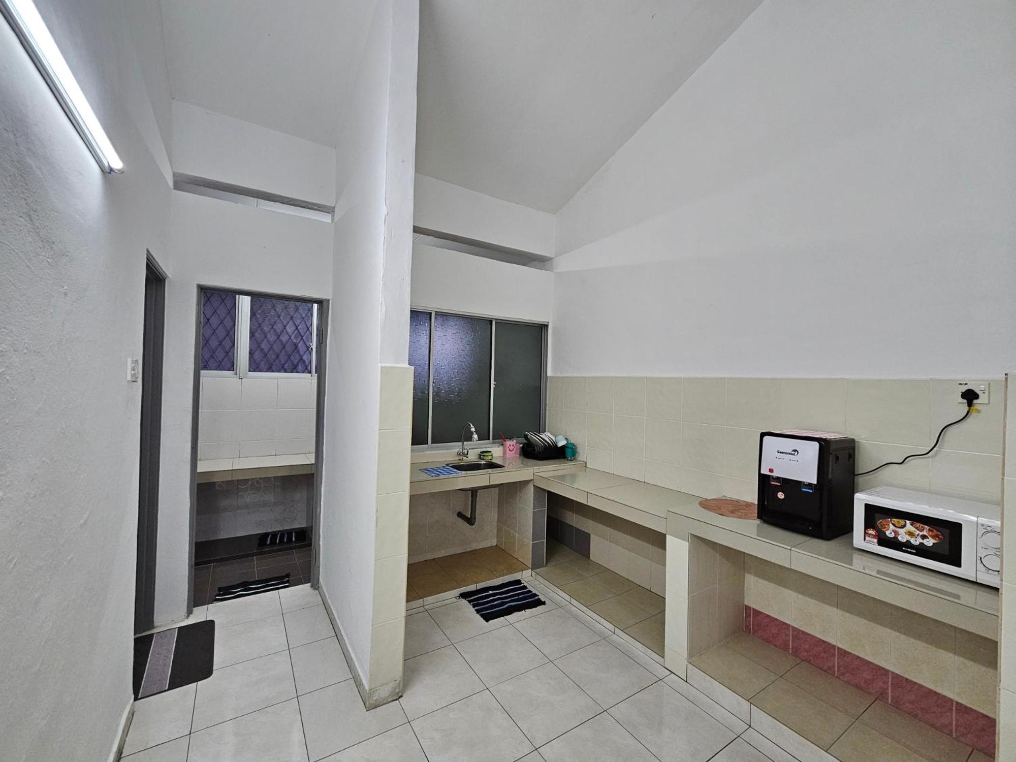 Rain Forest Hostel Ipoh Dış mekan fotoğraf